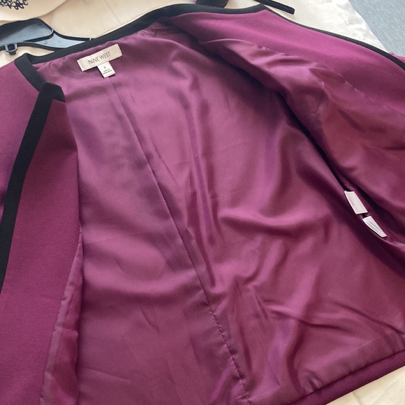 NWT Nine West Wild Plum Blazer, Size 8. Shell included. - Picture 10 of 15